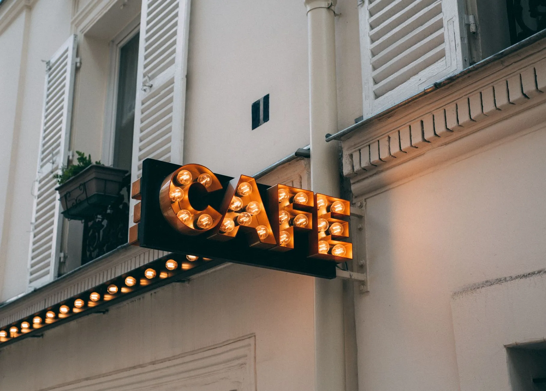 Cafe Marly